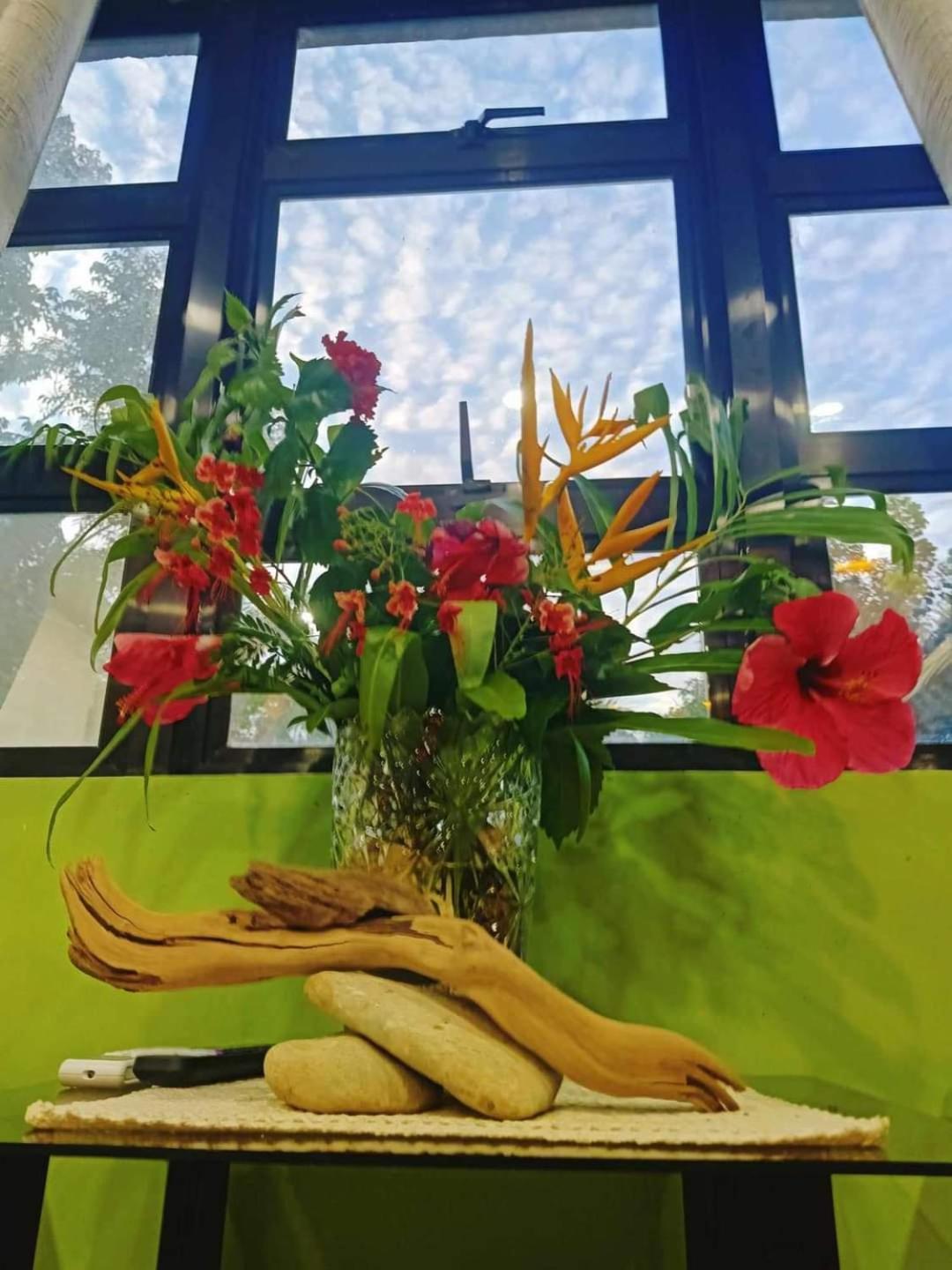 Gbu Loboc River Guesthouse ภายนอก รูปภาพ